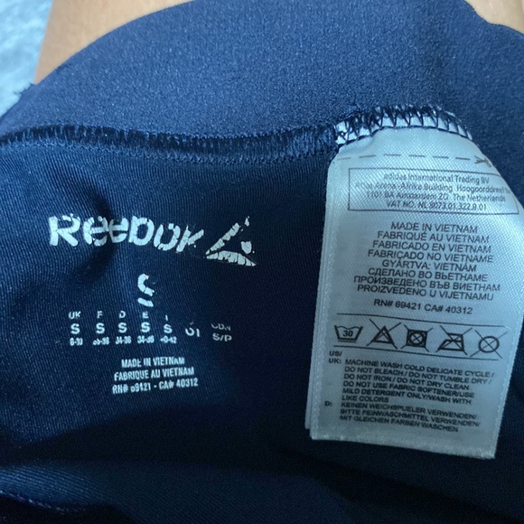 Reebok compression running pants - Picture 2 of 2